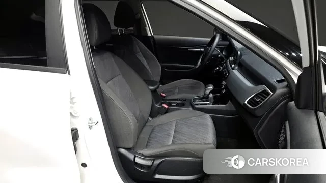 Kia Seltos 2021 Белый из Кореи, фото 2