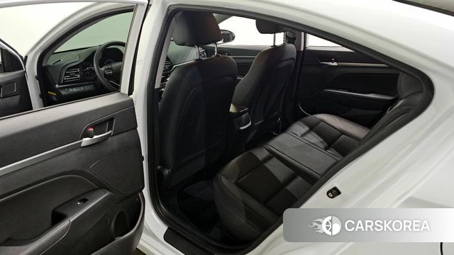 Hyundai The New Avante AD 2019 Белый из Кореи, фото 2