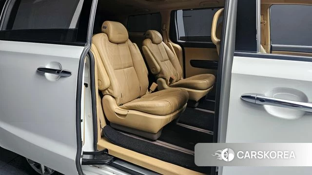 Kia The New Carnival 2018 Белый из Кореи, фото 2