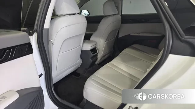 Hyundai Grandeur (GN7) 2023 Белый из Кореи, фото 2