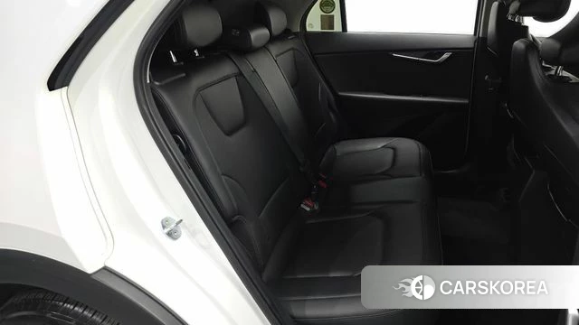 Kia Di Ol Nu Niro 2022 Белый из Кореи, фото 2