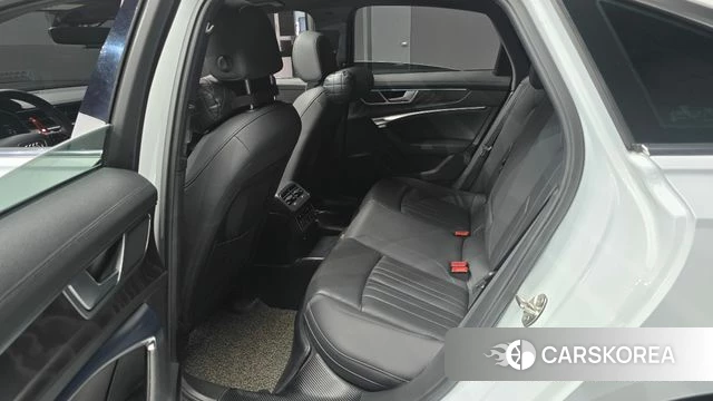 Audi A6 (C8) 2020 Белый из Кореи, фото 2