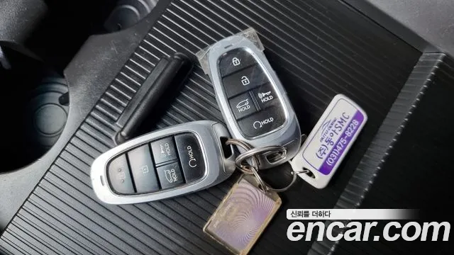 Hyundai Staria 2024 Серебряный из Кореи, фото 2