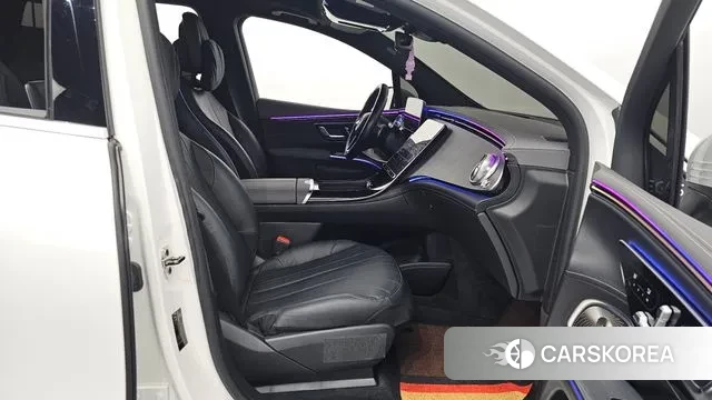 Mercedes-Benz EQS SUV X296 2023 Белый из Кореи, фото 2