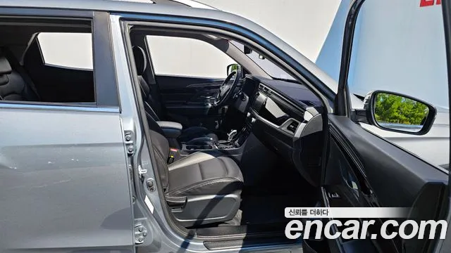 Ssangyong Beautiful Korando 2019 Серебристо-серый из Кореи, фото 2