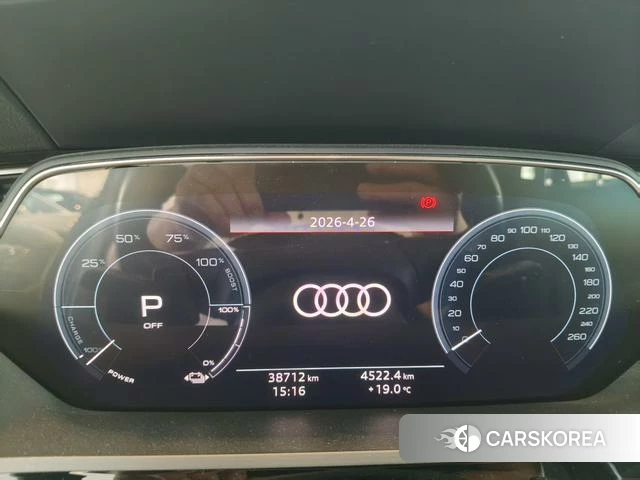 Audi e-tron (imported) 2022 Темно-серый из Китая, фото 2