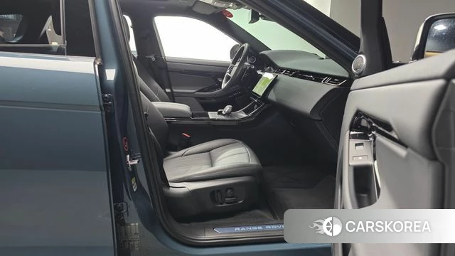 Land Rover Range Rover Evoque 2nd Generation 2024 Небесно-голубой из Кореи, фото 2