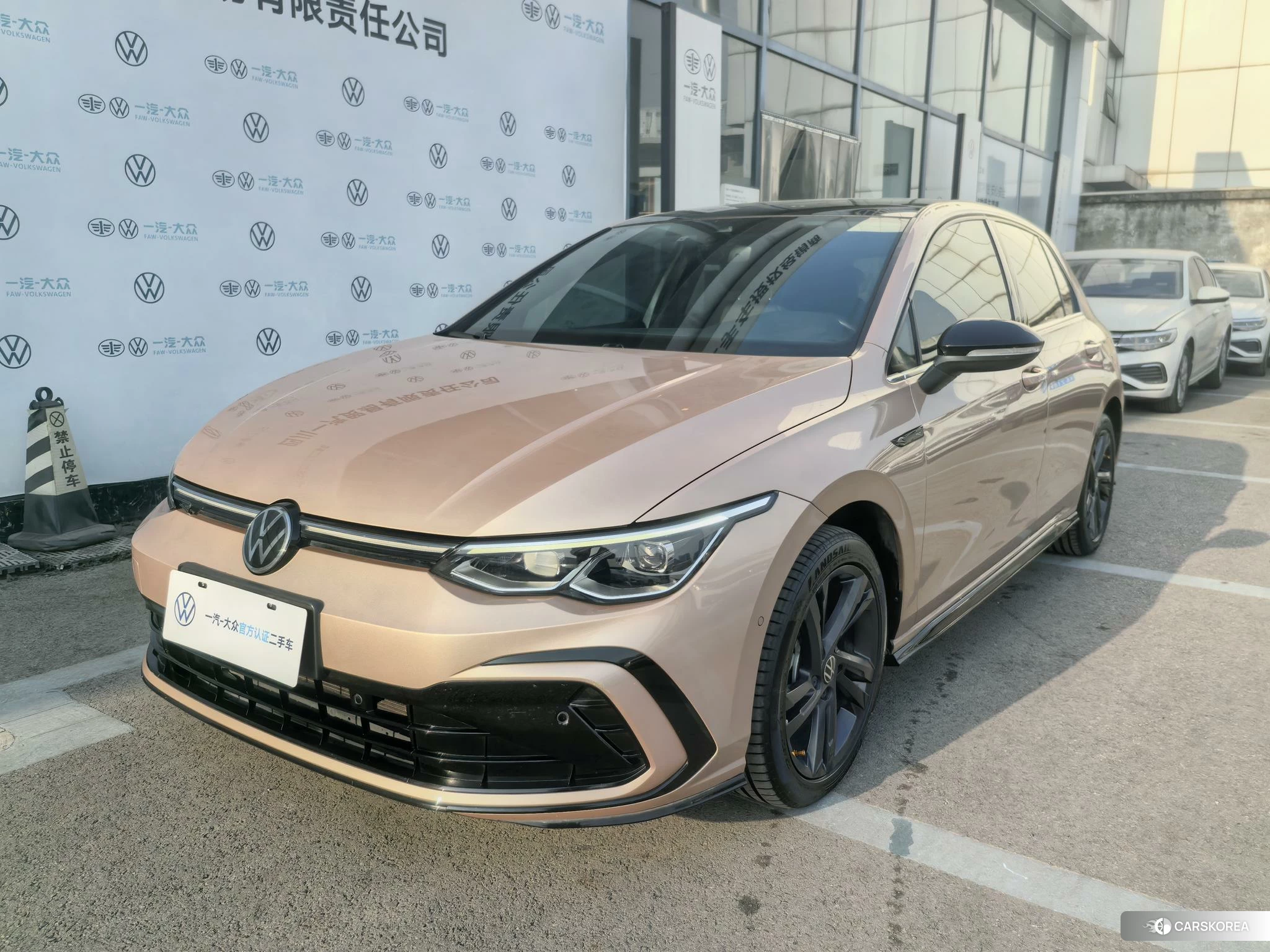 Volkswagen Golf 2020 Шампань из Китая, фото 2