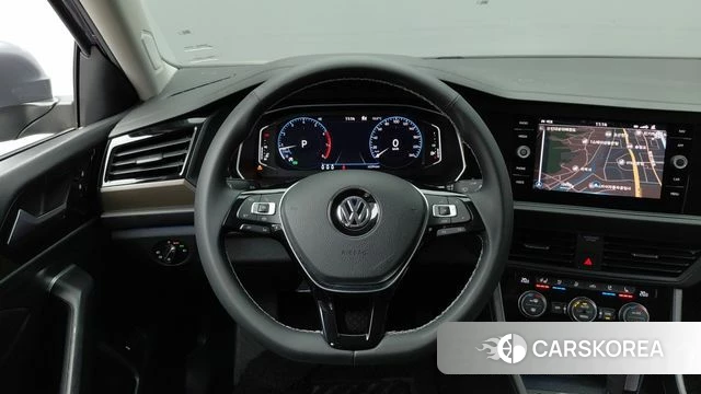 Volkswagen 7th Generation of Jetta 2021 Серебристо-серый из Кореи, фото 2