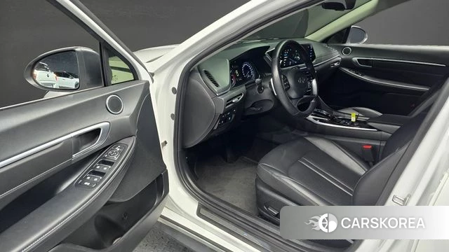 Hyundai Sonata (DN8) 2023 Белый из Кореи, фото 2