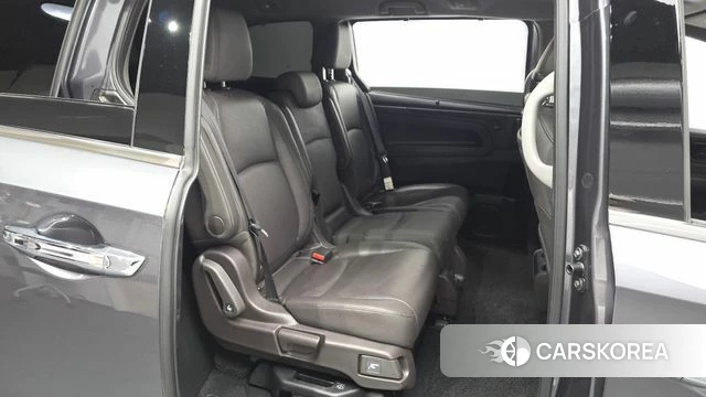 Honda Odyssey 2018 Серый из Кореи, фото 2