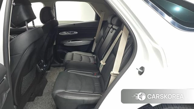 Genesis Electrified GV70 2022 Белый из Кореи, фото 2