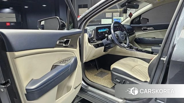 Kia Sportage 5th Generation 2022 Серый из Кореи, фото 2