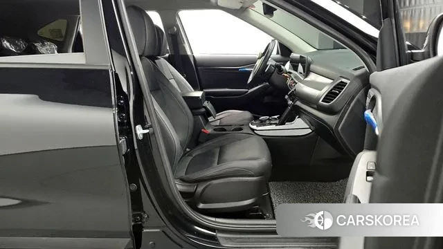 Kia The New Seltos 2023 Черный из Кореи, фото 2