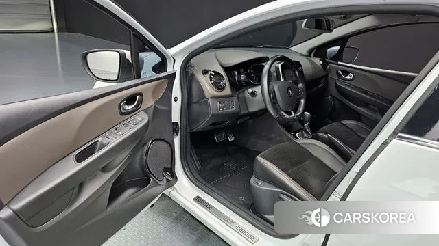 Renault Korea (Samsung) Clio 2018 Белый из Кореи, фото 2