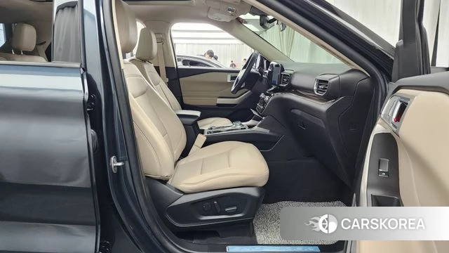 Ford Explorer 6th Generation 2023 Синий из Кореи, фото 2