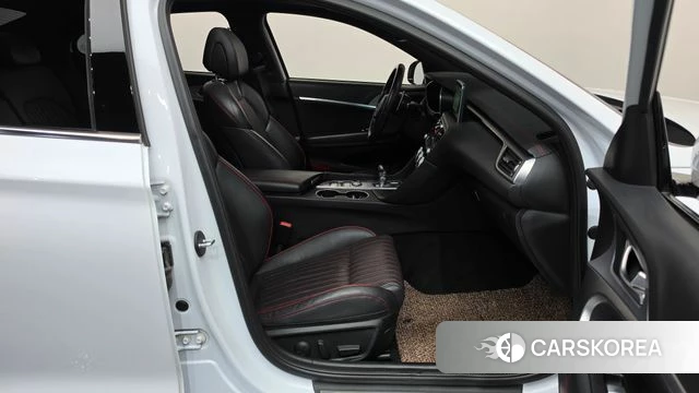 Genesis G70 id 4882441 из Кореи 2
