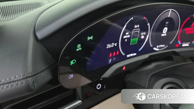 Porsche Taycan 2024 Черный из Кореи, фото 2