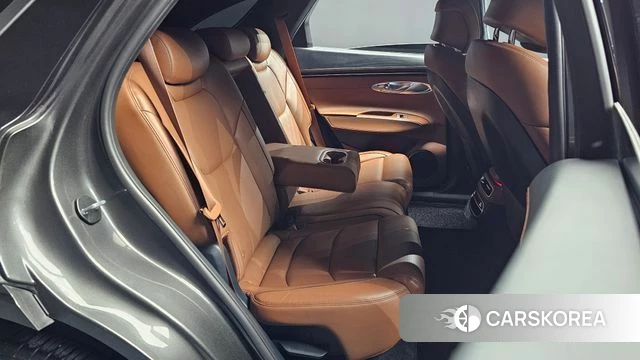 Genesis GV70 2023 Серый из Кореи, фото 2