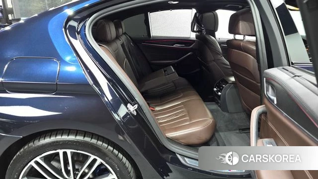 BMW 5 Series (G30) 2019 Синий из Кореи, фото 2