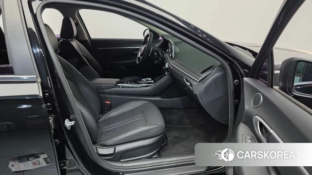 Hyundai Sonata (DN8) 2019 Черный из Кореи, фото 2