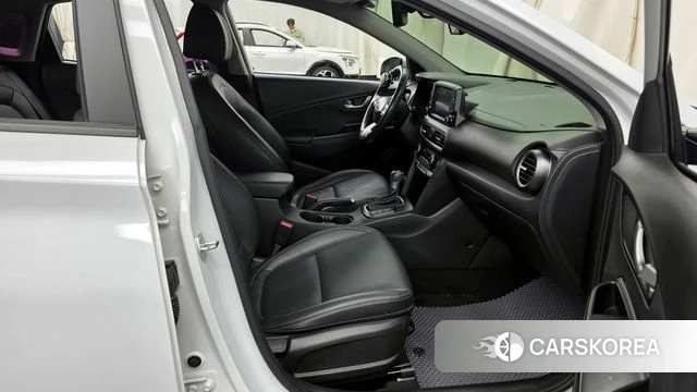 Hyundai Kona 2019 Белый из Кореи, фото 2