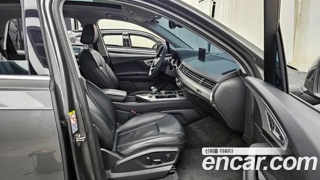 Audi Q7 (4M) id 2206339 из Кореи 2