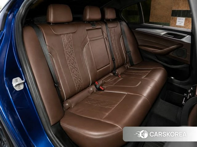 BMW 5 Series (G30) 2019 Синий из Кореи, фото 2