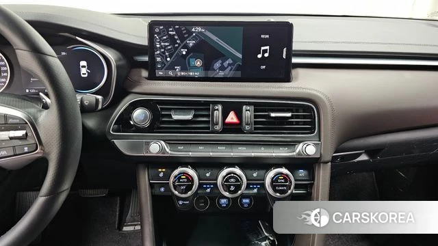 Genesis The New G70 2022 Черный из Кореи, фото 2
