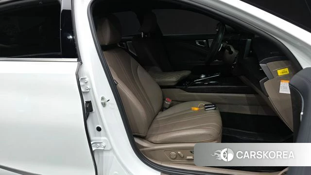 Kia K8 Hybrid 2022 Белый из Кореи, фото 2