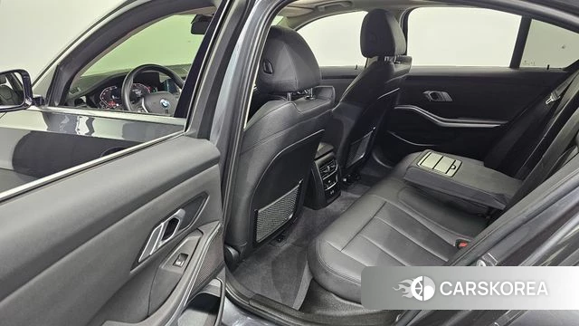 BMW 3 Series (G20) 2021 Серый из Кореи, фото 2