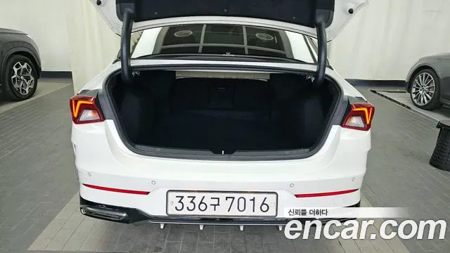 Kia K5 3rd generation 2020 Белый из Кореи, фото 2