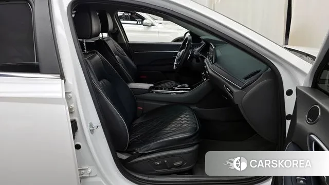 Hyundai Sonata (DN8) 2021 Белый из Кореи, фото 2