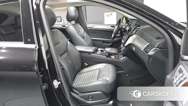 Mercedes-Benz GLE - Class W166 2018 Черный из Кореи, фото 2