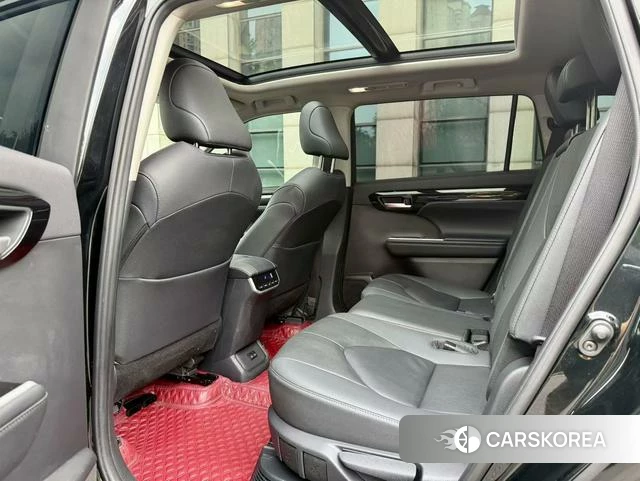 Toyota Highlander 2024 Черный из Китая, фото 2