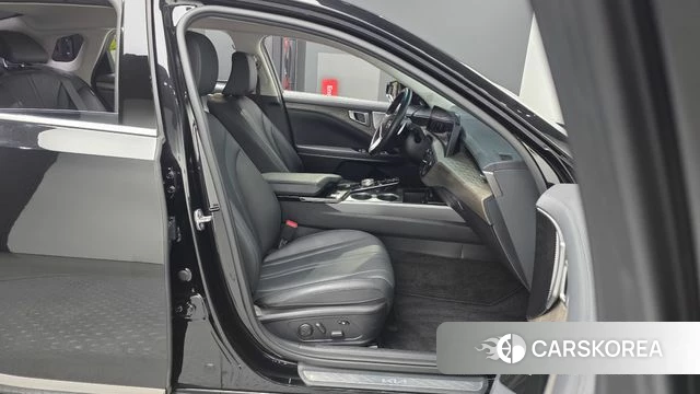 Kia K8 2022 Черный из Кореи, фото 2