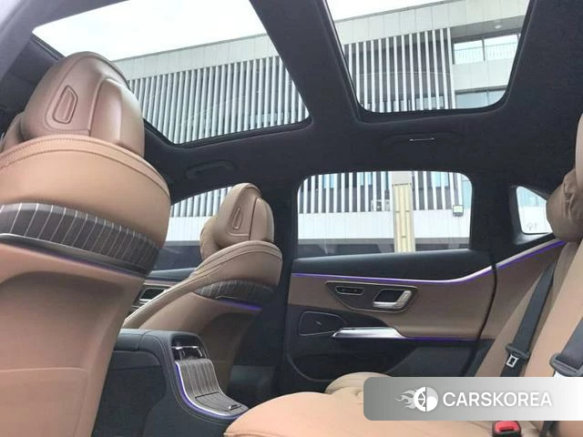 Mercedes-Benz E-class 2025 Черный из Китая, фото 2