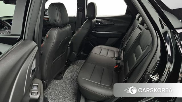 Chevrolet (GM Daewoo) The New Trail Blazer 2024 Черный из Кореи, фото 2