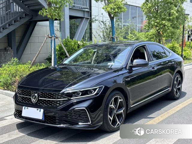 Volkswagen Passat 2022 Черный из Китая, фото 2