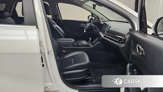 Kia Sportage 5th Generation 2022 Белый из Кореи, фото 2