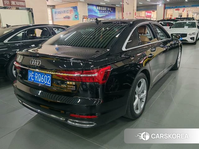 Audi A6L 2022 Черный из Китая, фото 2