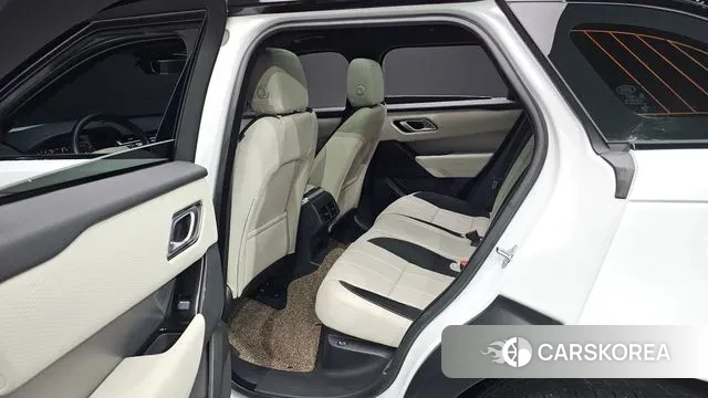 Land Rover Range Rover Velar 2023 Белый из Кореи, фото 2