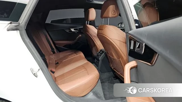 Audi A5 (F5) 2021 Белый из Кореи, фото 2