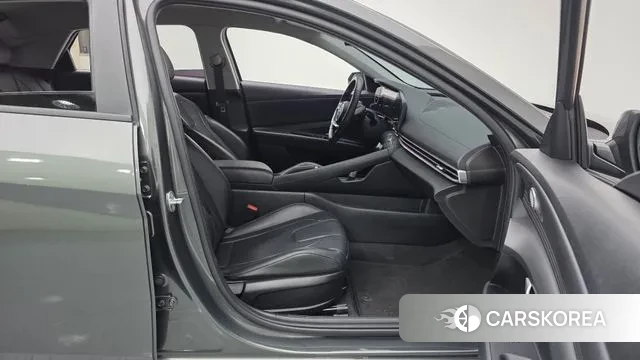 Hyundai Avante (CN7) 2021 Цвет тростника из Кореи, фото 2