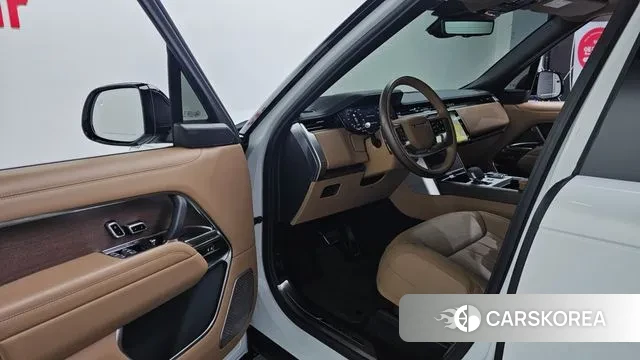 Land Rover Range Rover 5th Generation 2024 Белый из Кореи, фото 2