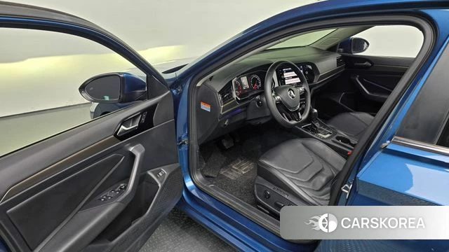 Volkswagen 7th Generation of Jetta 2020 Синий из Кореи, фото 2