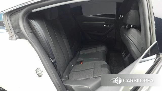 Peugeot 508 second Generation 2021 Белый из Кореи, фото 2