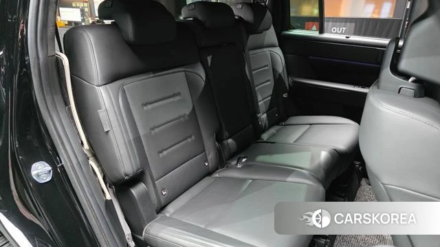 Hyundai Santa Fe (MX5) 2024 Черный из Кореи, фото 2