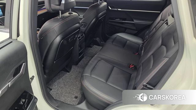 Ssangyong Torres EVX 2024 Белый из Кореи, фото 2