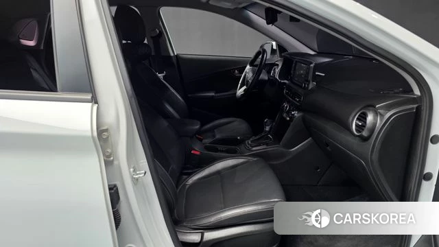 Hyundai Kona 2018 Белый из Кореи, фото 2